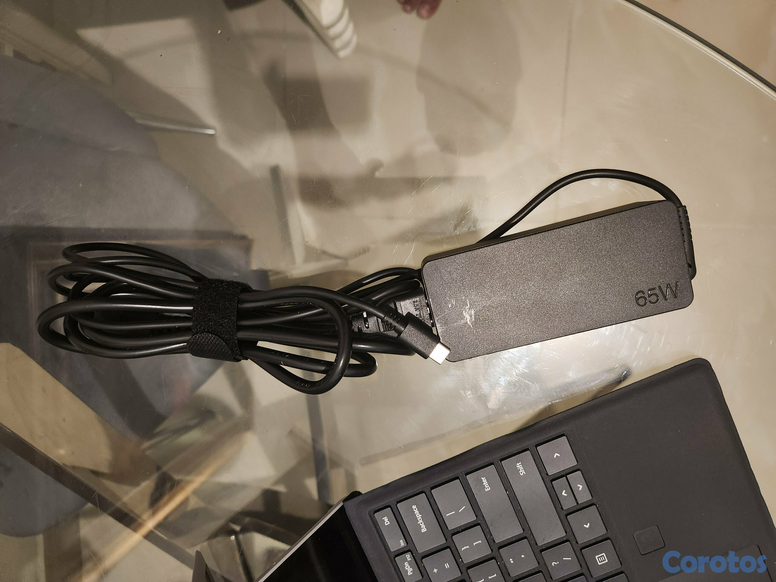computadoras y laptops - Surface Pro 7 i5, 256gb, 8gb Ram teclado con lector de huellas y cargador 2
