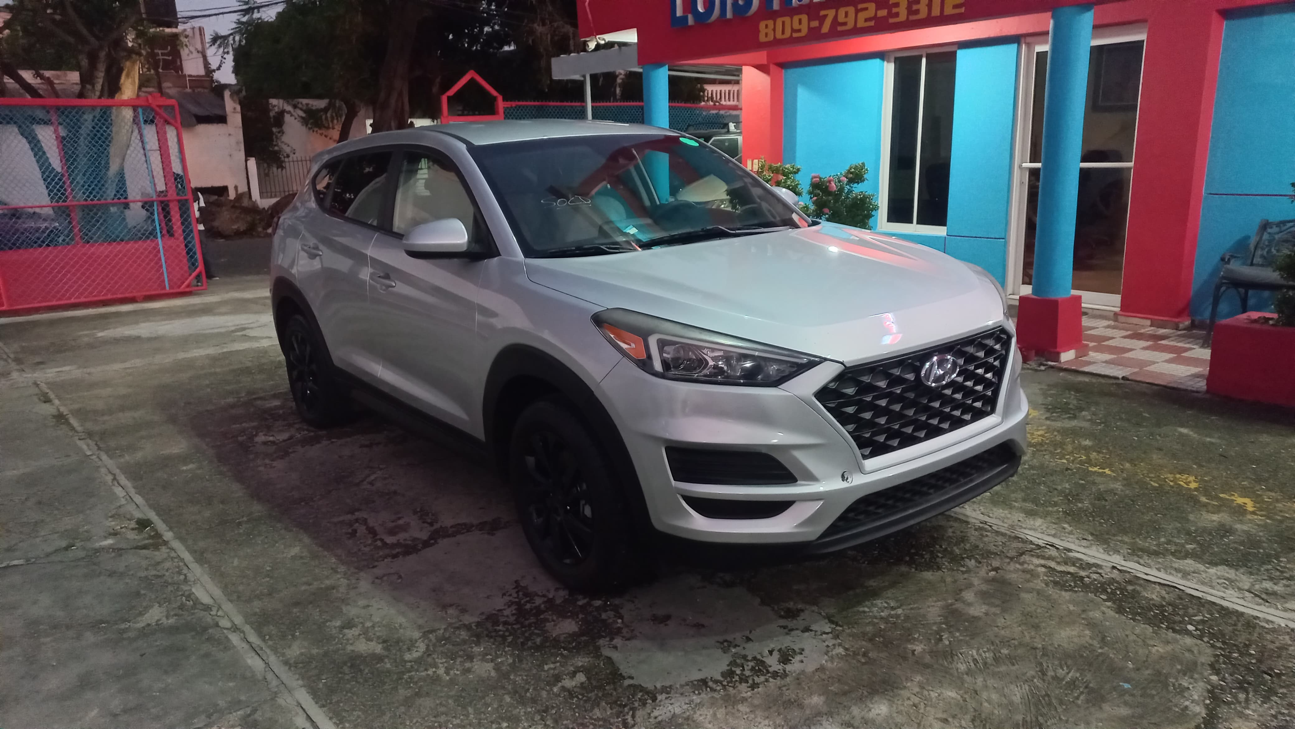 jeepetas y camionetas - Hyundai Tucson SE 2020 BARATA 2