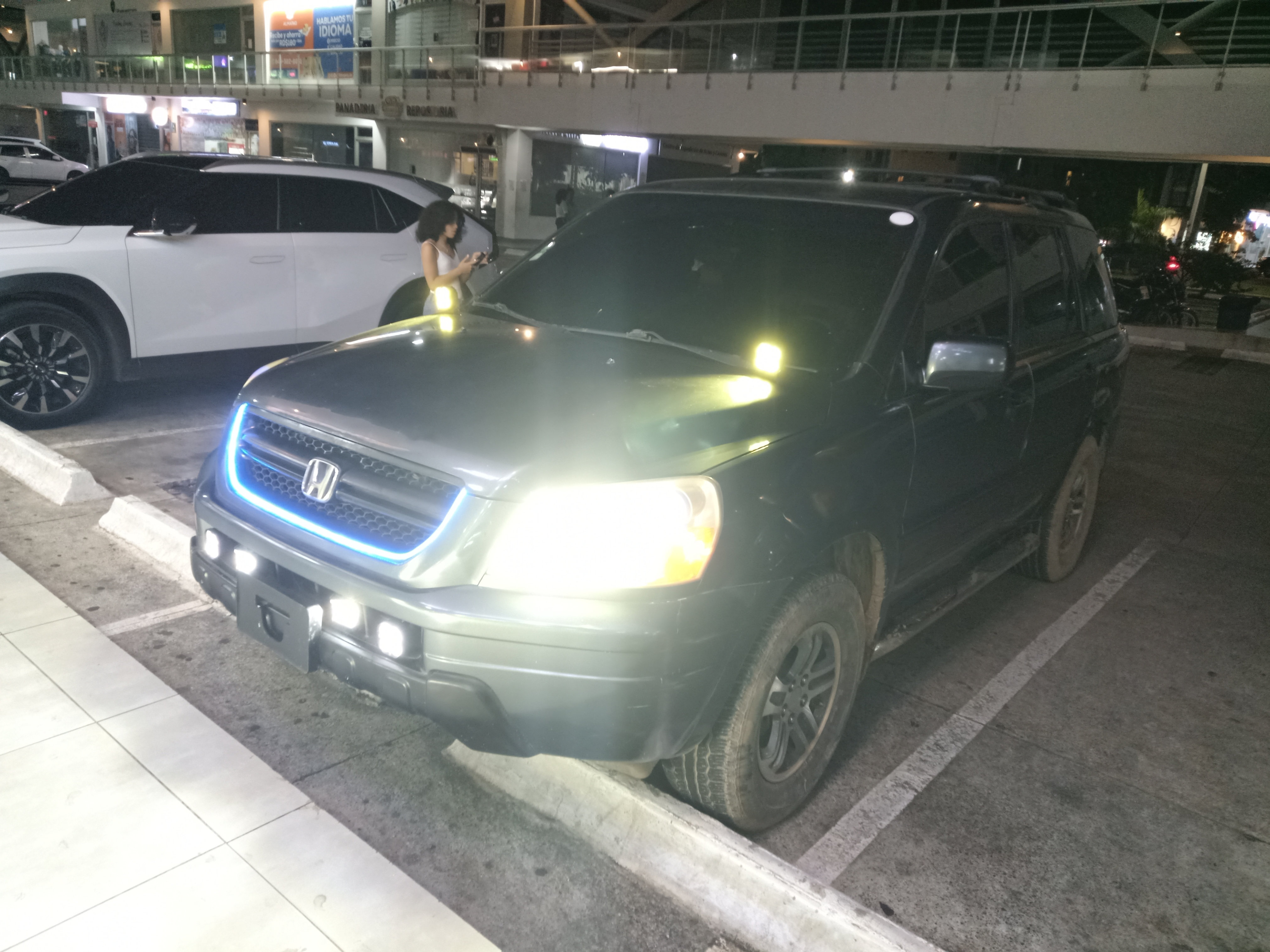 jeepetas y camionetas - Honda Pilot con gas natural y Dash cam 8
