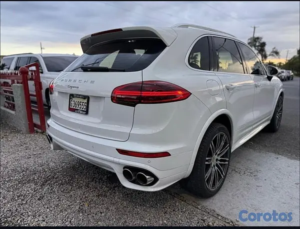 jeepetas y camionetas - Porsche Cayenne Platinium Edition 2016  2