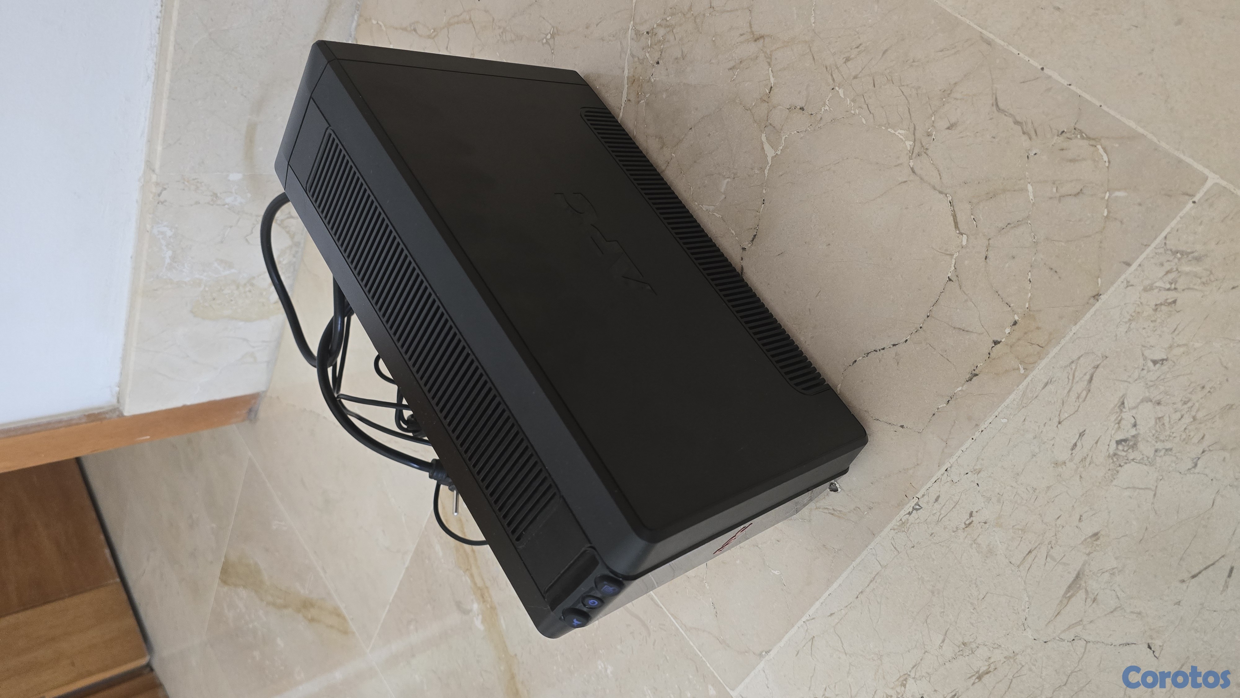 accesorios para electronica - UPS para computadora, marca APC Back-UPS de 1000VA 2