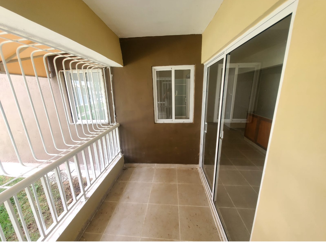 casas - APARTAMENTO EN PRIMER PISO CON HIERROS EN STO DGO ESTE 3