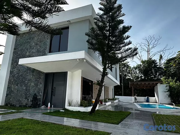 casas vacacionales y villas - Venta en Jarabacoa  3