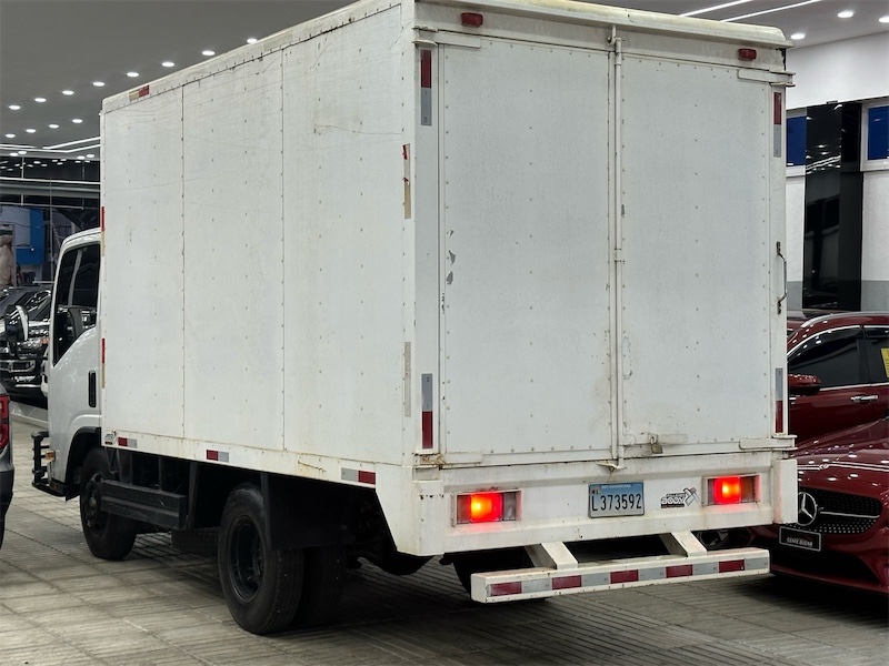 camiones y vehiculos pesados - Isuzu REWARD 2018 3