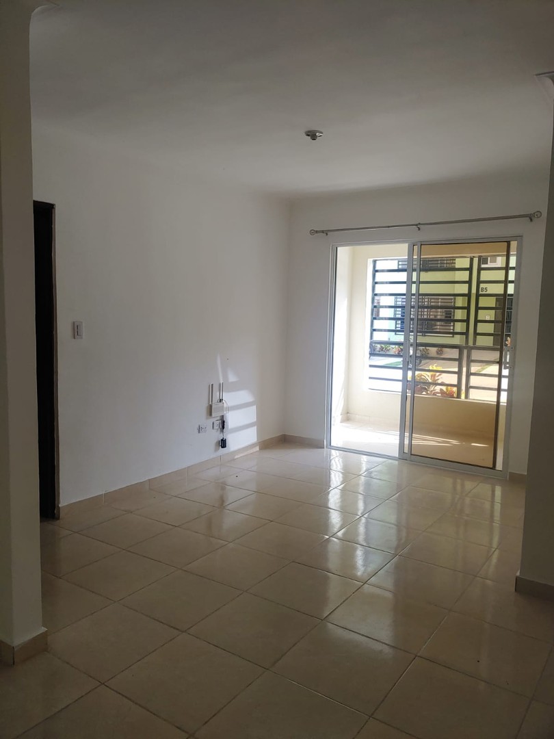 apartamentos - APARTAMENTO ECONÓMICO EN RENTA 