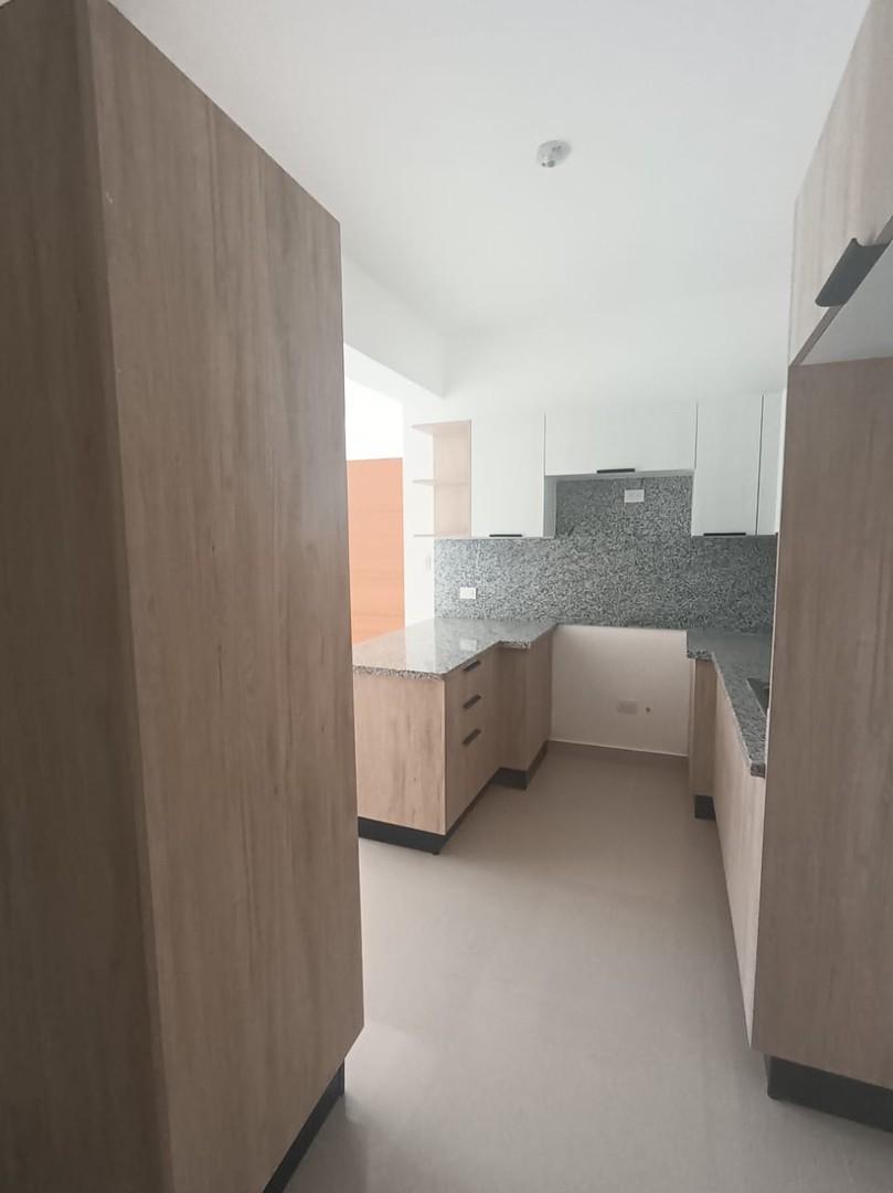 apartamentos - Vendo apartamento en el Km 8 1/2 de la Independencia 

 8