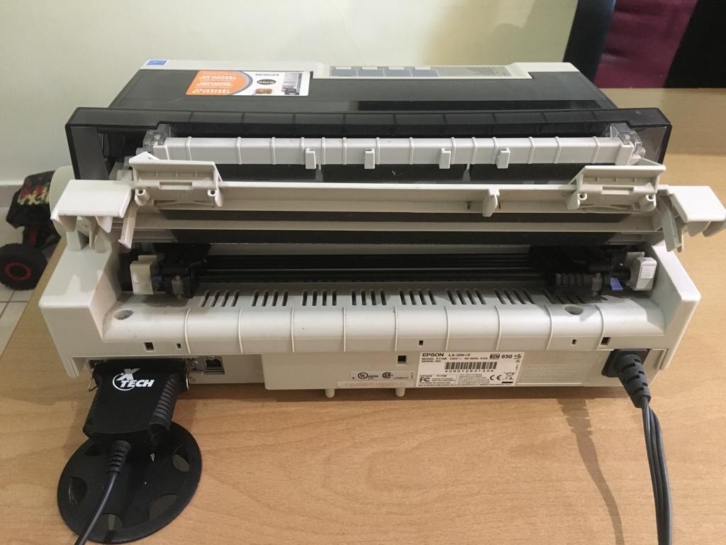 impresoras y scanners - Impresora matricial EPSON LX-300+II