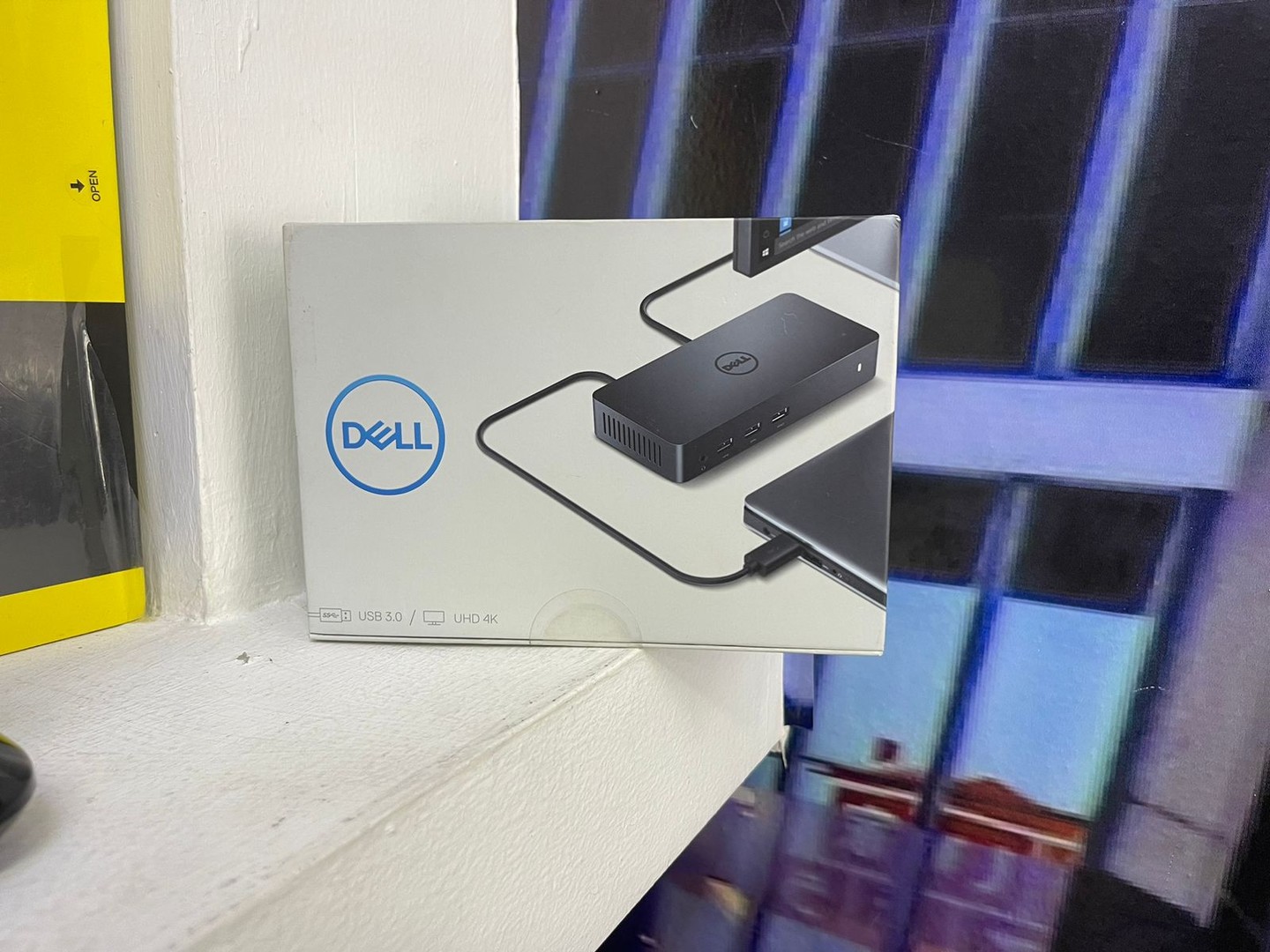 computadoras y laptops - Estacios de Acoplamiento Dell D3100 UHD4K USB 3,0 6