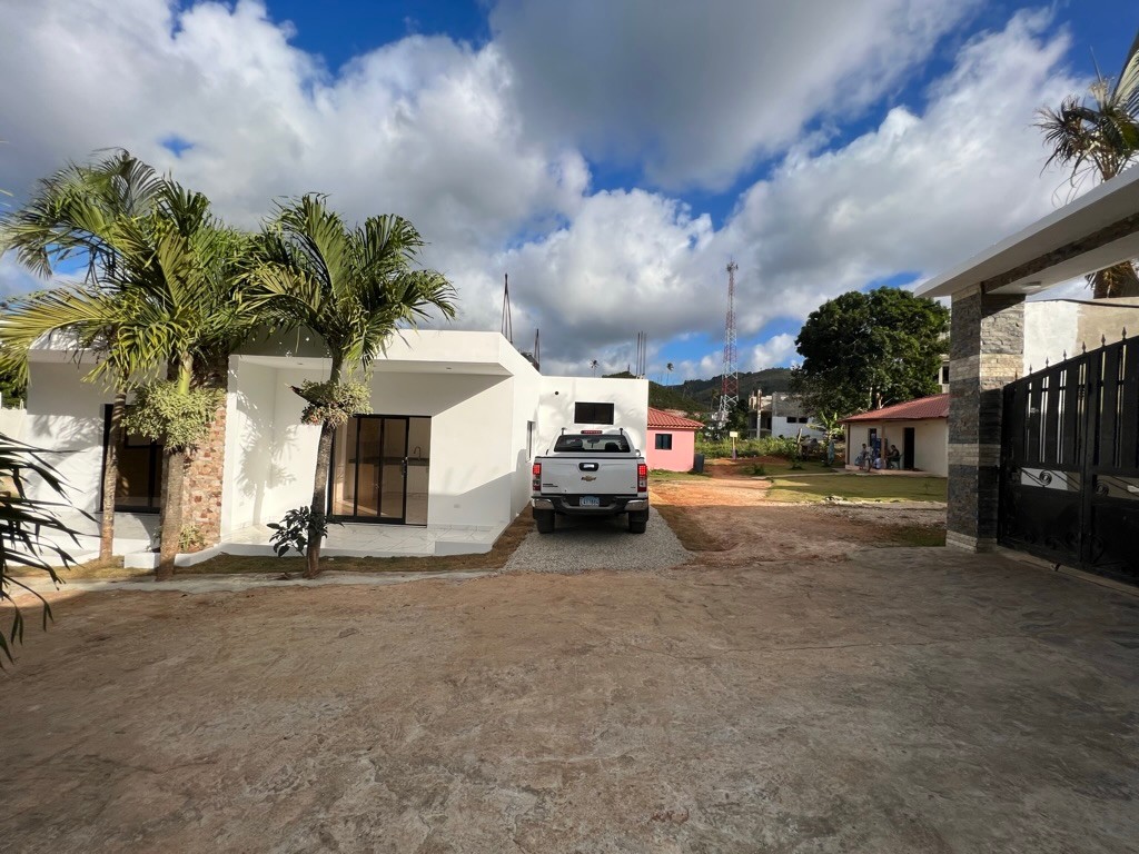 casas - OPORTUNIDAD: Casa en Venta en Las Terrenas US$80,000