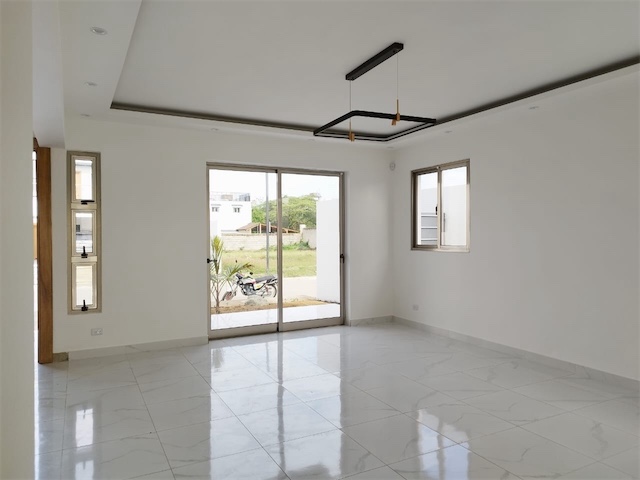 casas - Casa moderna de venta en proyecto cerrado Villa María a pocos metros del Homs  5