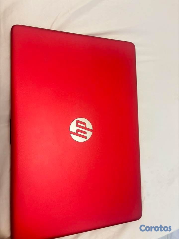 computadoras y laptops - HP11 prácticamente nuevo con pantalla grande 1