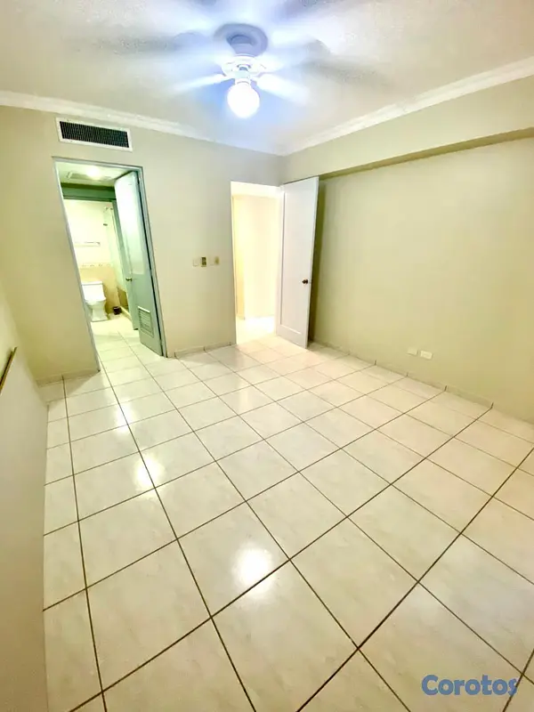 apartamentos - Gigante Apto 3 Hab en Urb Real 10