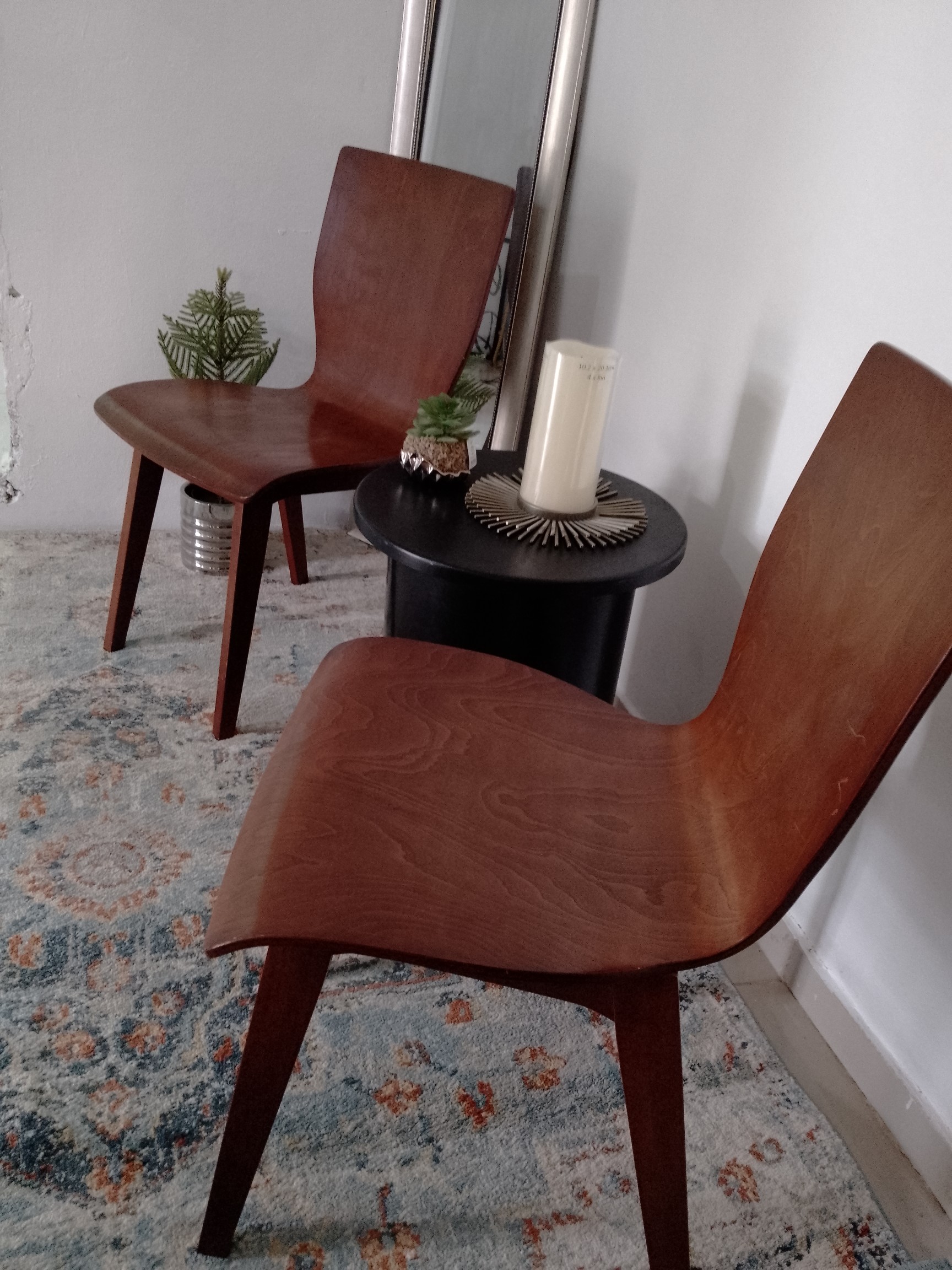 muebles y colchones - Hermosa sillas modernas  0
