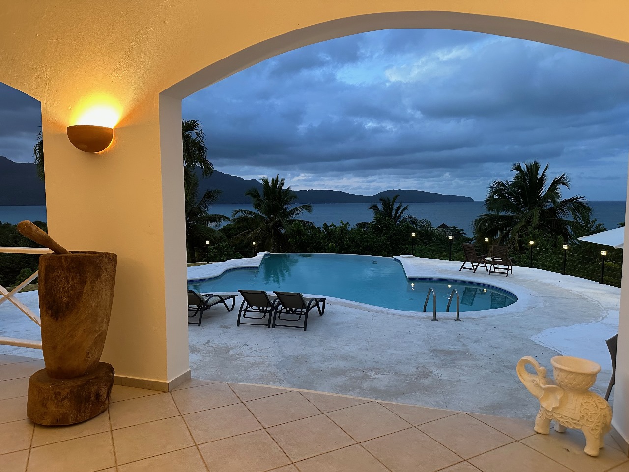 casas vacacionales y villas - Villa Playa Colorado bienvenido a tu propio oasis 2