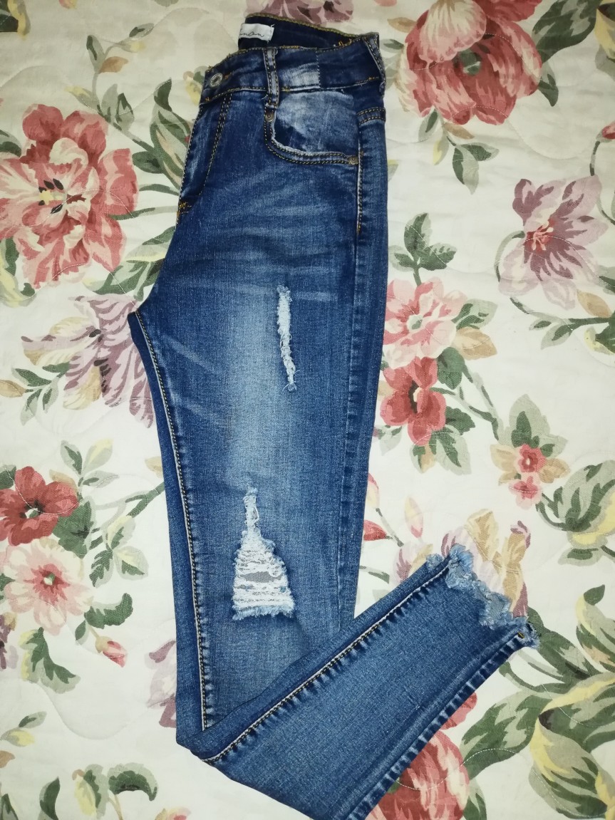 ropa para mujer - Jeans KanKan. Número 28 (SMALL)