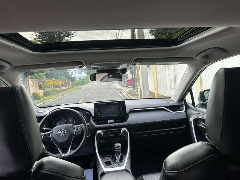 jeepetas y camionetas - Toyota rav4 2019 xle 3