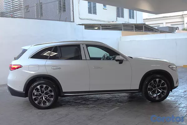 jeepetas y camionetas - Mercedes-Benz Clase GLC 300 4MATIC 2026 5