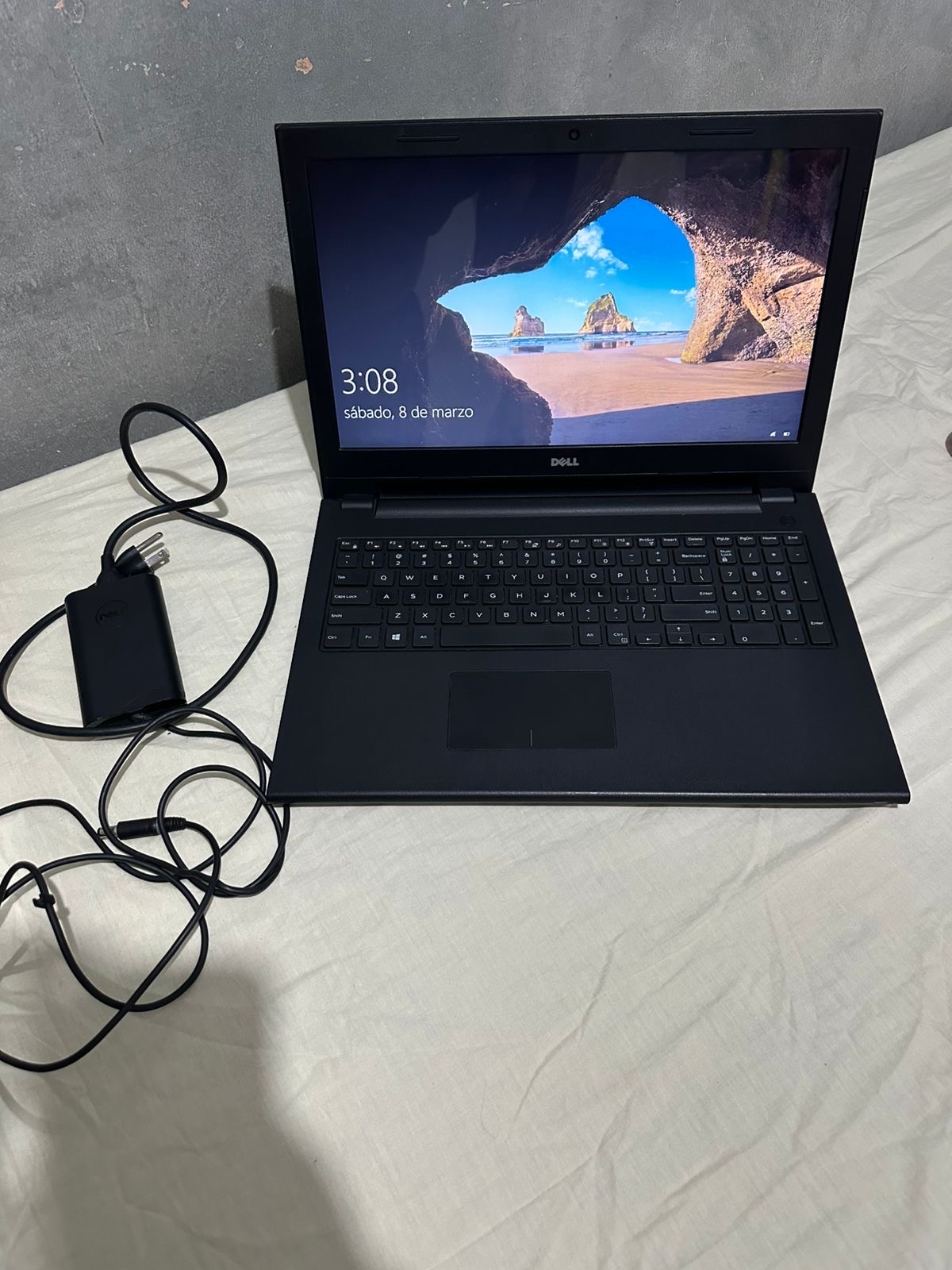 computadoras y laptops - Laptop Dell Intel Core i5 1