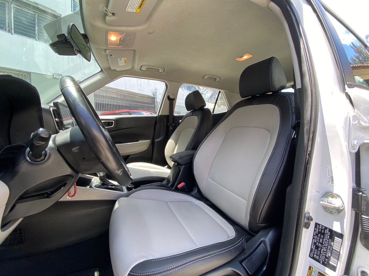 jeepetas y camionetas - Hyundai Venue 2021
Versión americana 6