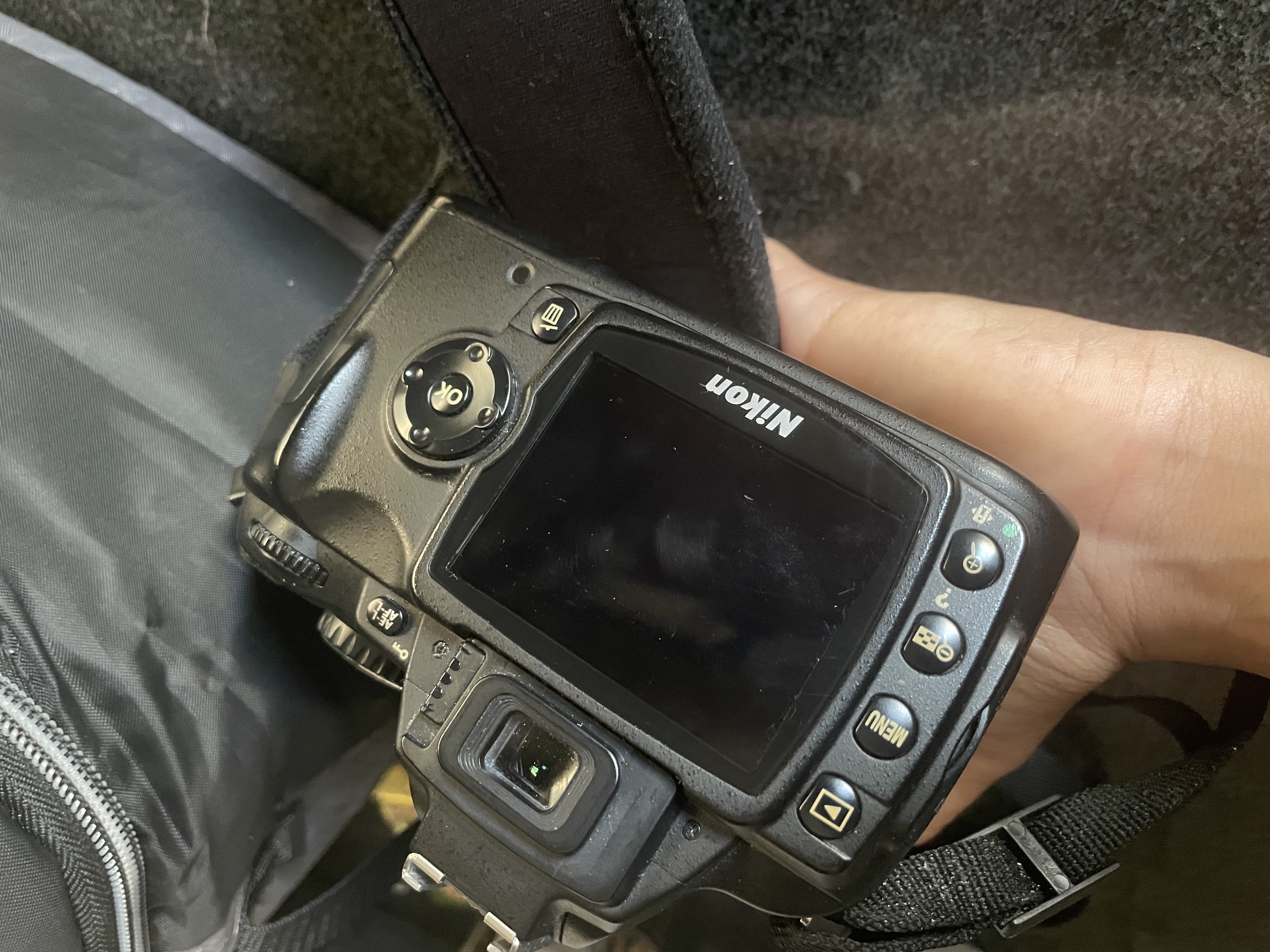 camaras y audio - Vendo cámara profesional Nikon Modelo D40 5