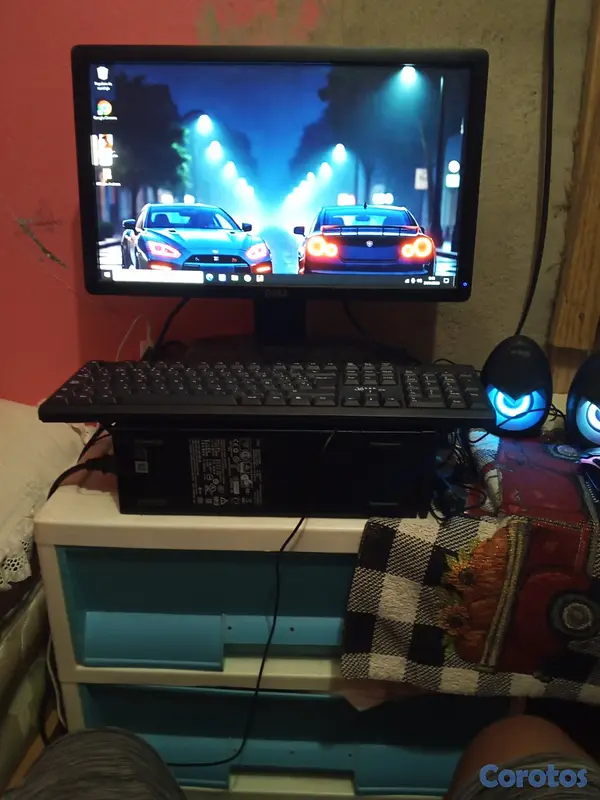 computadoras y laptops - No lo uso dónde va el cable de internet no sirve p 2