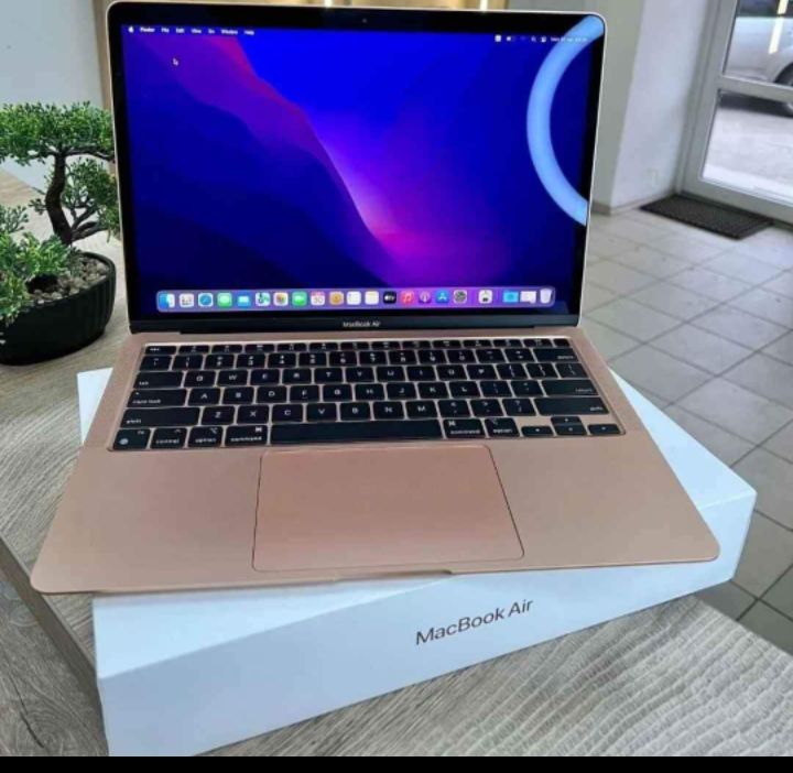 computadoras y laptops - Laptop Apple MacBook Air 2020, 13.3" M1, 8GB RAM, 256GB SSD, Rose Gold, Nueva 3