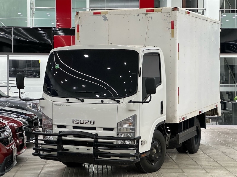 camiones y vehiculos pesados - Isuzu REWARD 2018