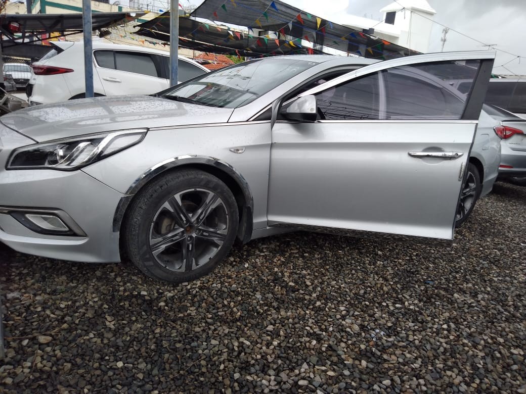 carros - HYUNDAI SONATA LF 2015 GRISDESDE: RD$590,100.00 5