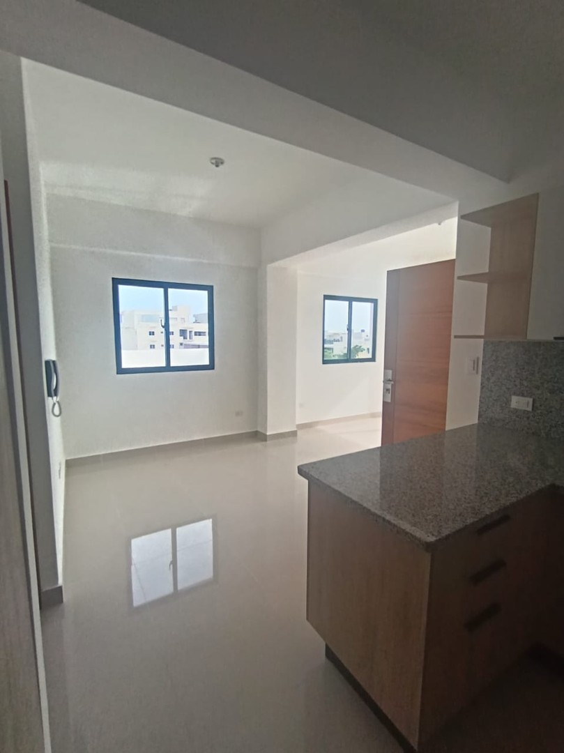 apartamentos - Vendo apartamento en el Km 8 1/2 de la Independencia 

 5