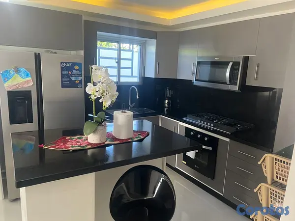 casas - 🏊‍♂️ Casa en venta con piscina – Autopista de San Isidro, Santo Domingo Este 3