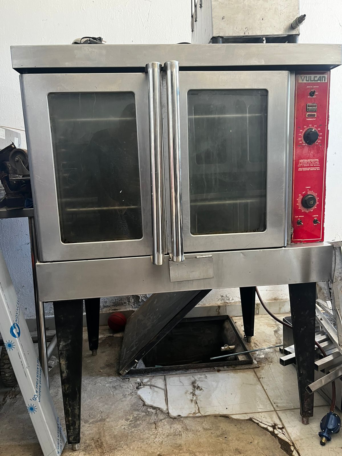 equipos profesionales - 🔥 Horno de Convección Industrial Vulcan – Alta Capacidad y Rendimiento 🔥 1