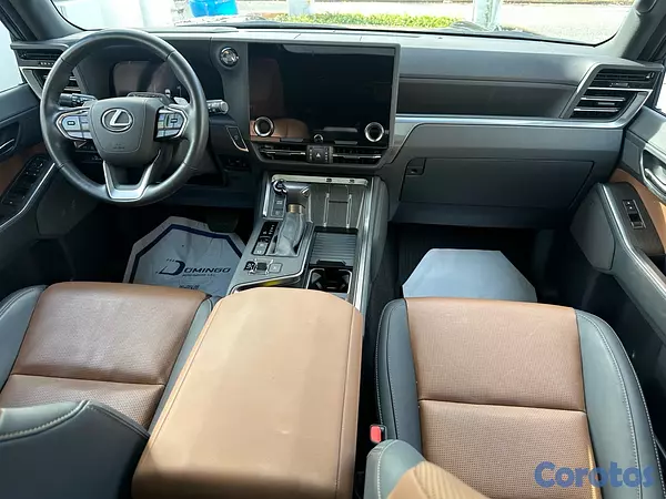 jeepetas y camionetas - Lexus GX 550 Luxury 2024  8
