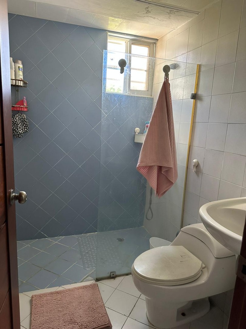 apartamentos - Apartamento en Venta LOS RESTAURADORES
USD195,000.00 3