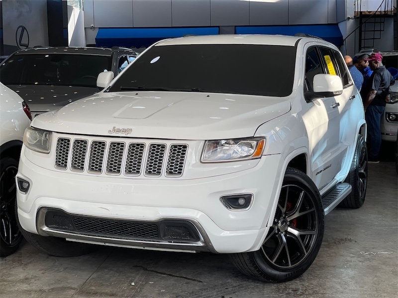 jeepetas y camionetas - JEEP GRAND CHEROKEE LIMITED  2014 Clean Carfax