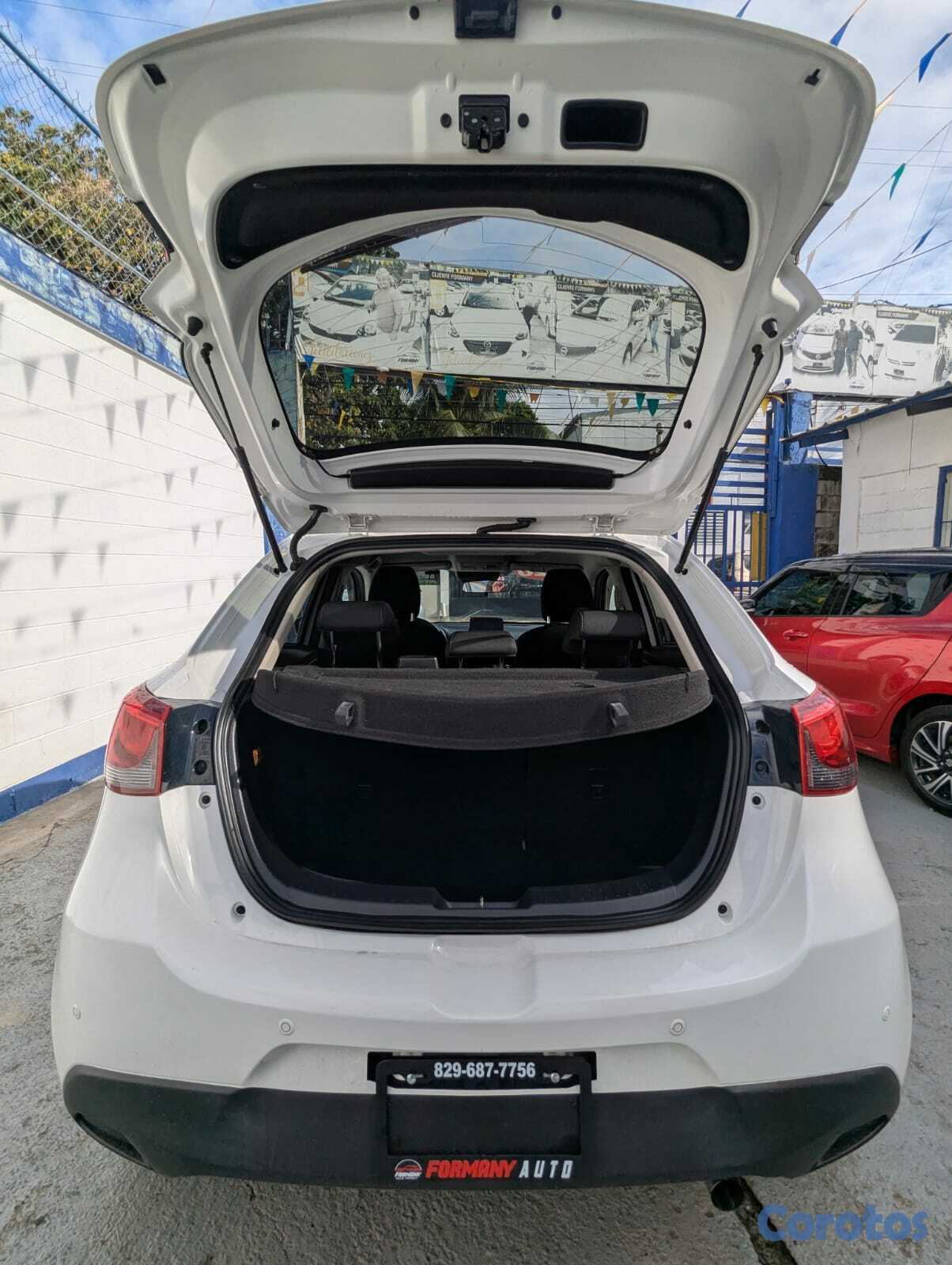 carros - MAZDA DEMIO 2020 4