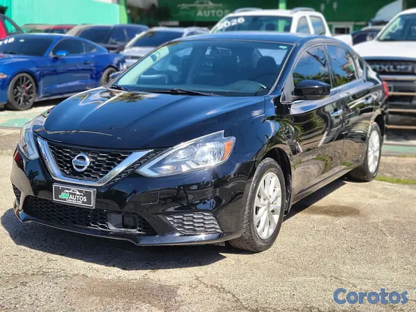carros - NISSAN SENTRA SV 2018 3