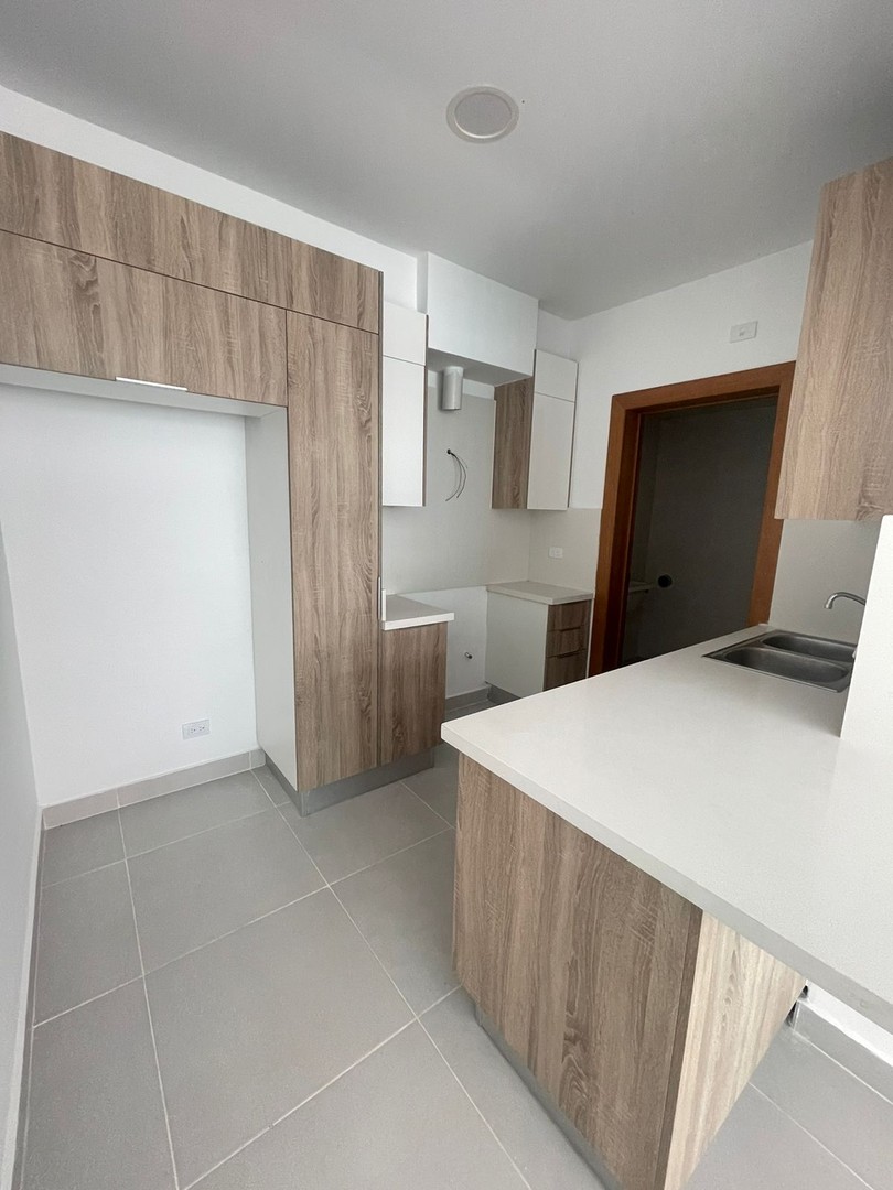 apartamentos - Apartamento en Evaristo Morales de 2 habitaciones  3