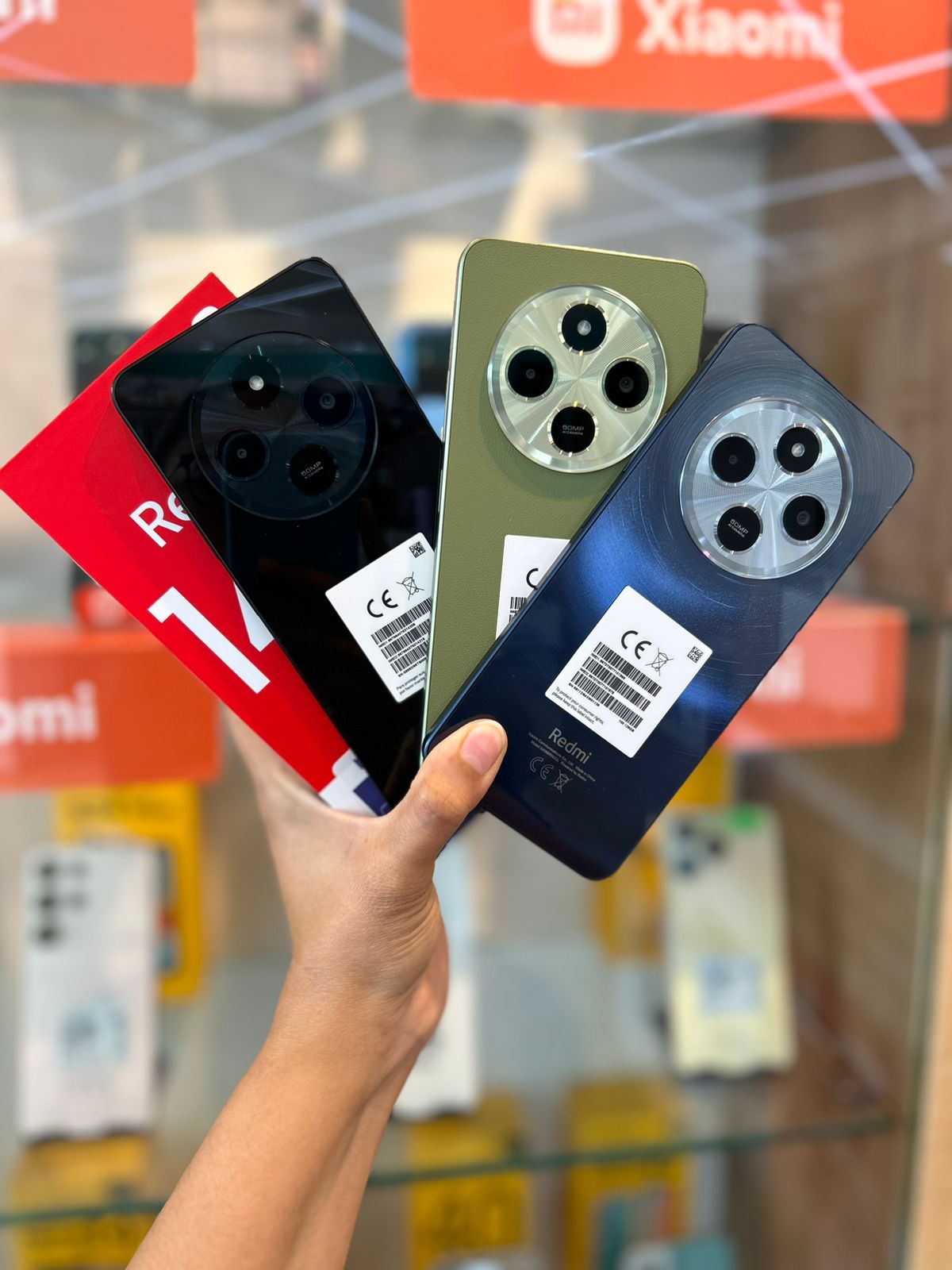 celulares y tabletas - REDMI 14c 

REDMI 14C

128GB 
256GB 