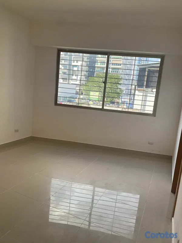 apartamentos - Rento apartamento en Naco sin amueblar torre con ascensor planta  2