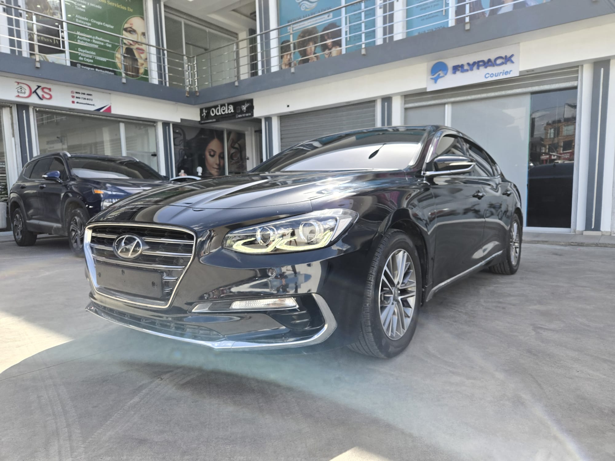 carros - HYUNDAI GRANDEUR 2018 NEGRO 0