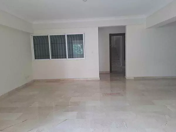 apartamentos - Apartamento 2do piso   Urb. Real  4