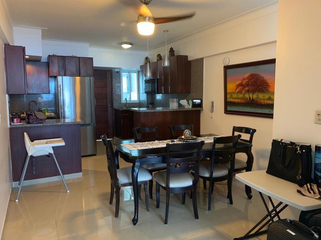 apartamentos -  En Alquiler Penthouse en el Millon  3