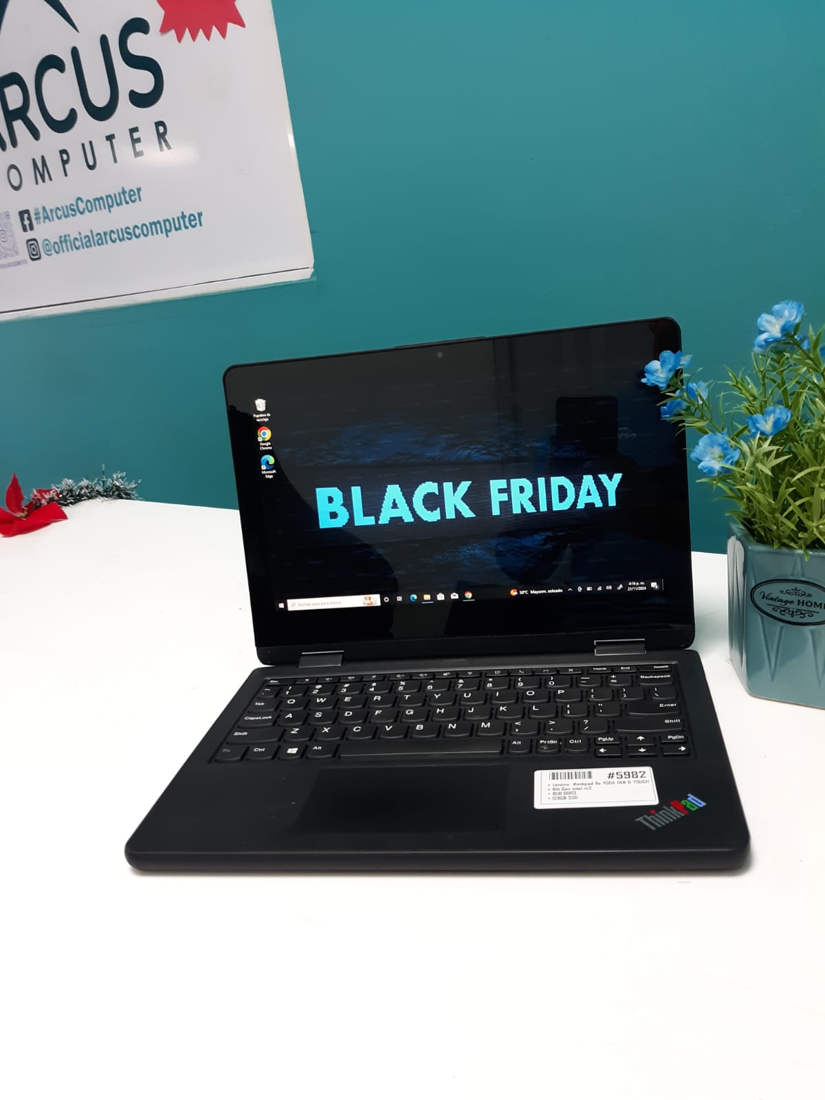 computadoras y laptops - Laptop, Lenovo Yoga 11e (touch)/ 8th Gen, Intel m3