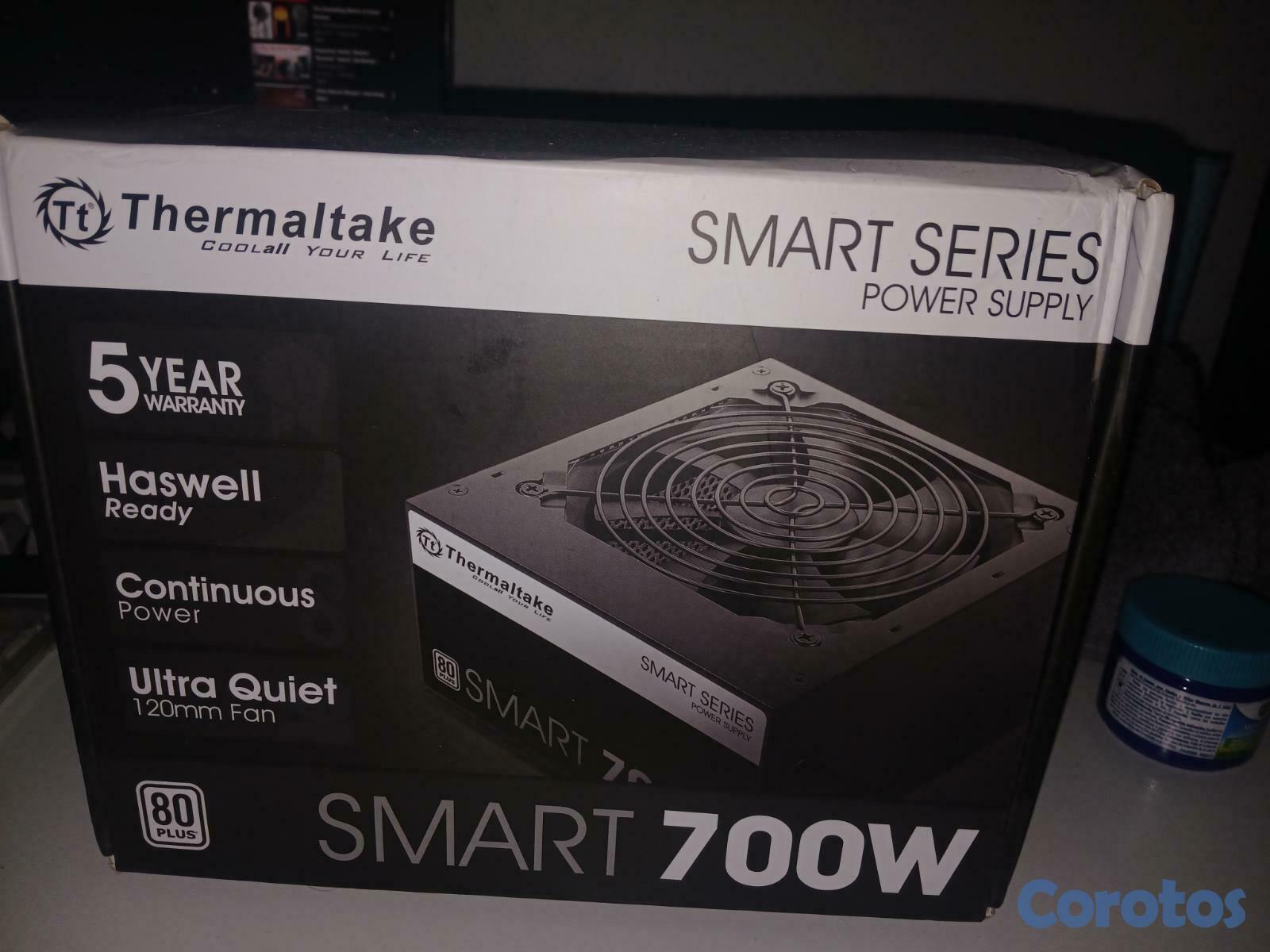 computadoras y laptops - Power Supply 700W Thermaltake Nueva Fuente de alim 1