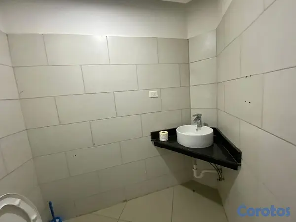 oficinas y locales comerciales - LOCAL COMERCIAL 10