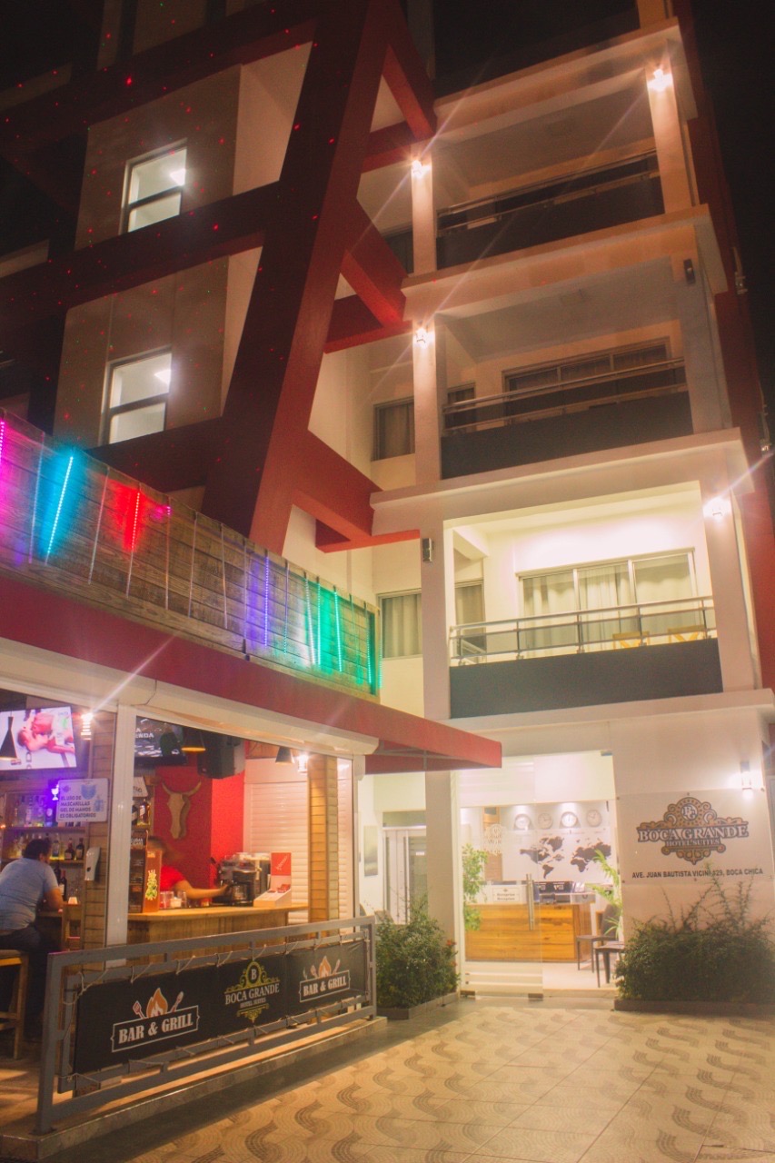 otros inmuebles - venta de hotel en boca chica con 24 habitaciones Santo Domingo  4