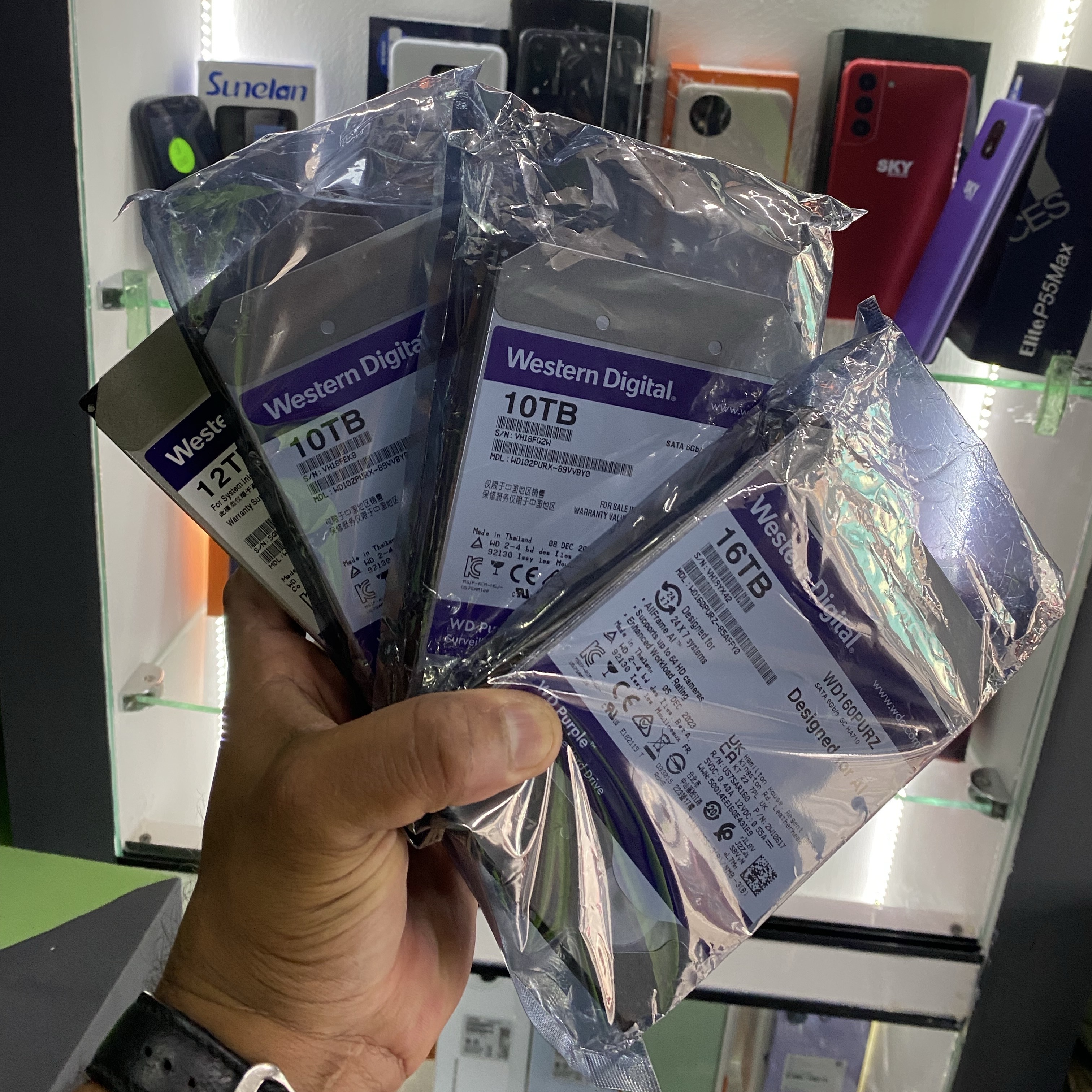 celulares y tabletas - Disco disponible 10,12,16TB  1