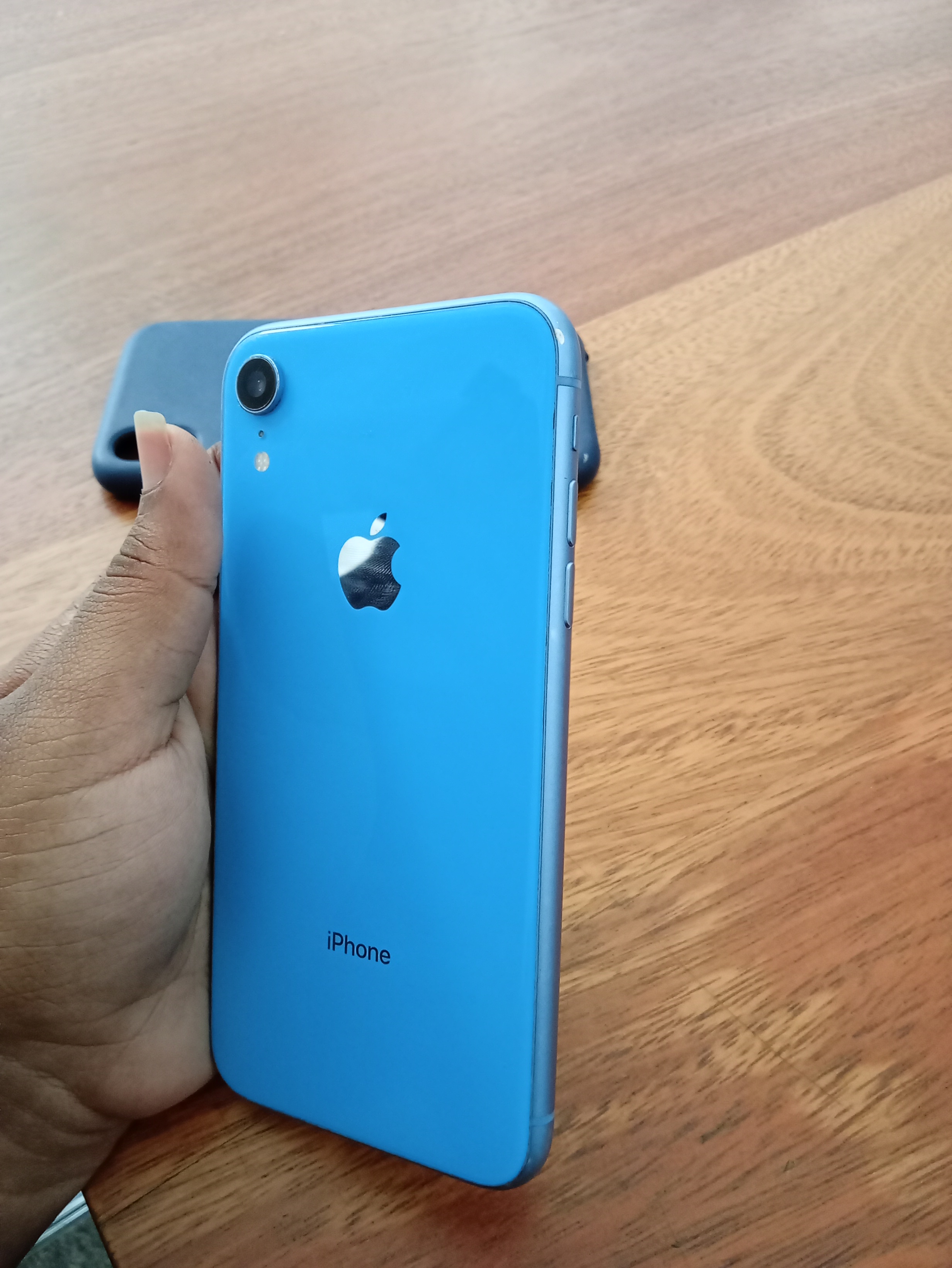 celulares y tabletas - iPhone XR  3