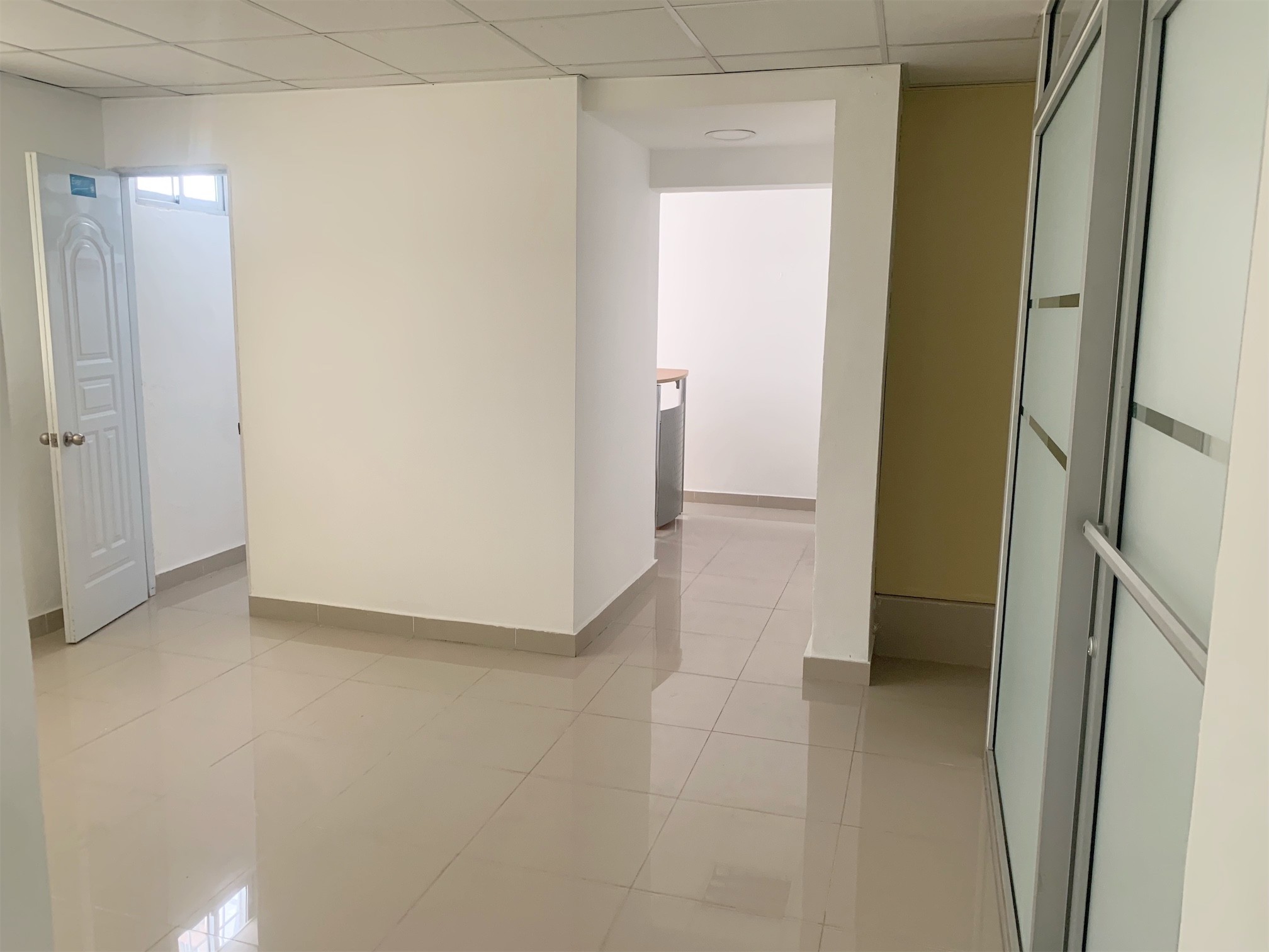 oficinas y locales comerciales - Oficina corporativa en evaristo  3