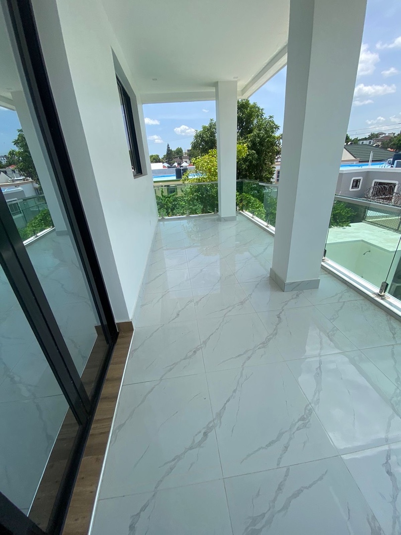 casas - HERMOSA CASA EN VENTA EN SANTIAGO DE LOS CABALLEROS  9